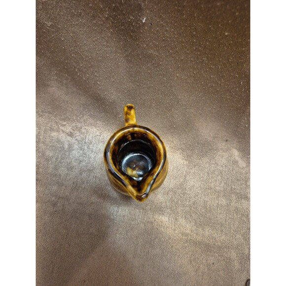 Vintage Handmade Small Pottery Creamer Brown/Tan Swirl Glazed And Signed - Picture 3 of 10